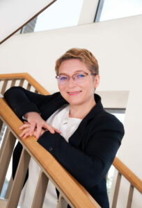 Natalia Reichert, Steuerfachangestellte